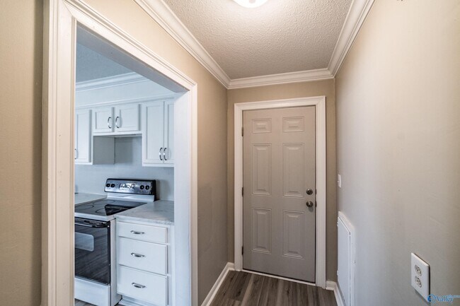 Foto del edificio - 5204 Grizzard Rd NW