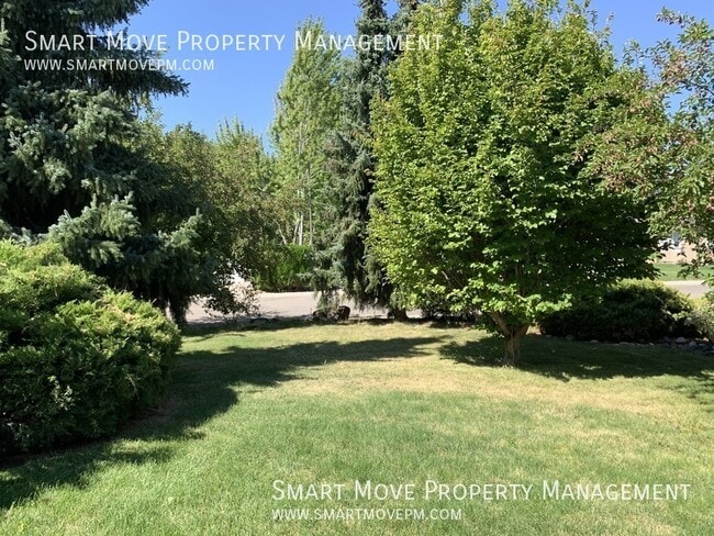 Building Photo - 2321 E Mugo St