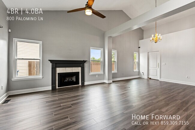 Foto del edificio - 800 Palomino Ln