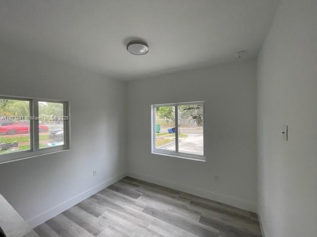 Foto del edificio - 1230 NW 102nd St