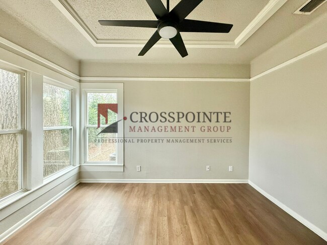 Building Photo - E Noble St 403/ 405  LEASE UP ONLY