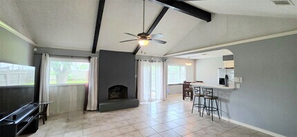 Building Photo - 13882 Foxford Way
