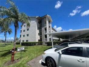 Building Photo - 14891 Hole in 1 Cir