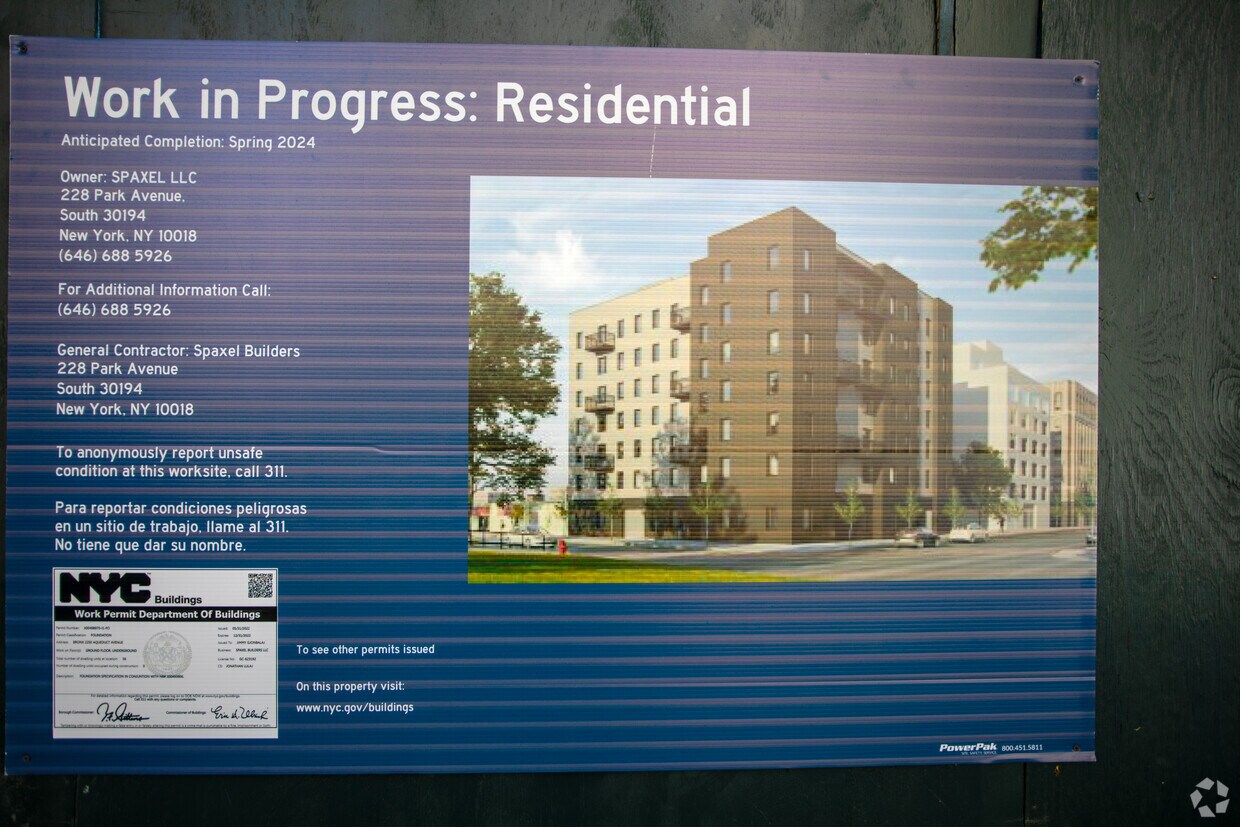 Primary Photo - 2250 Aqueduct Ave E