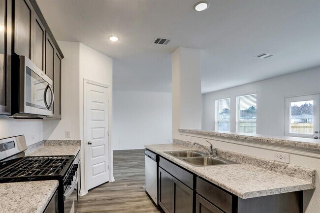 Foto del edificio - 16754 Rover Ln