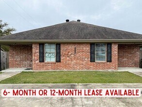 Building Photo - 2220 N Malcolm St