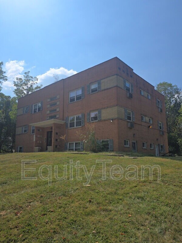 Foto del edificio - 4505 Forest Trail