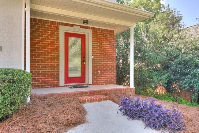 Building Photo - 486 Granite Point
