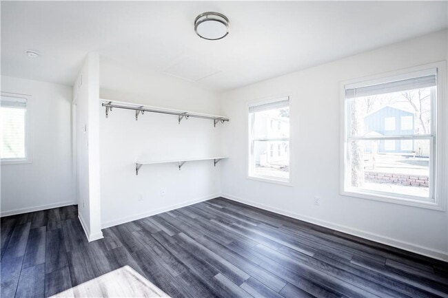 Foto del edificio - 1357 Finley St NE