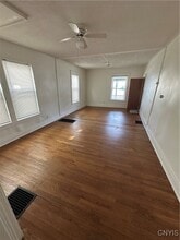 Building Photo - 225 Marlborough Rd