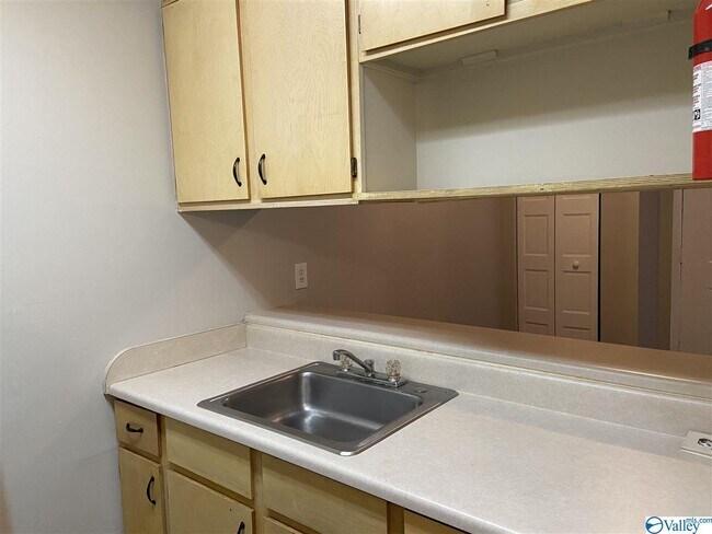 Building Photo - 4525 Judith Ln