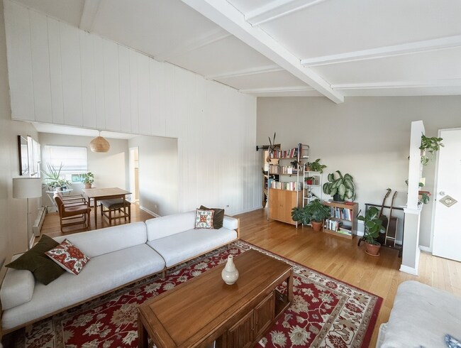 Foto del edificio - 921 College Ave