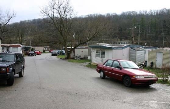 Foto del edificio - 719 Bromley Crescent Springs Rd