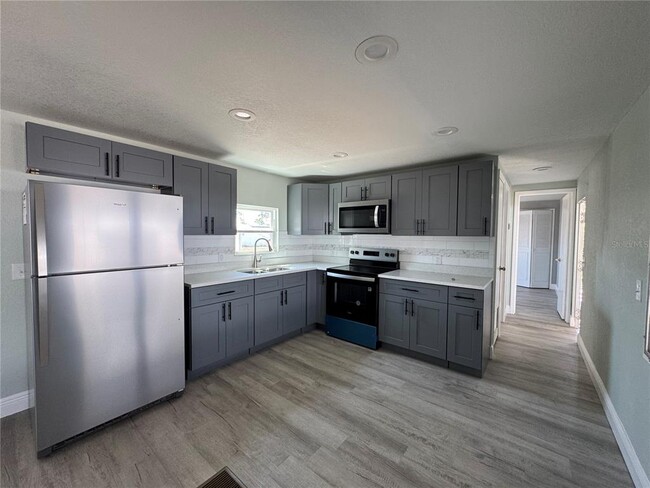 Building Photo - 3451 Tiki Dr