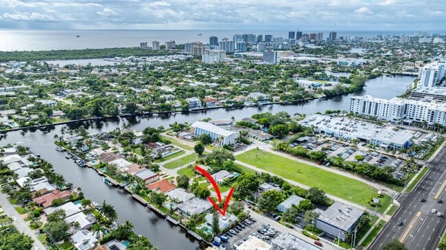 Foto del edificio - 2019 NE 14th Ct