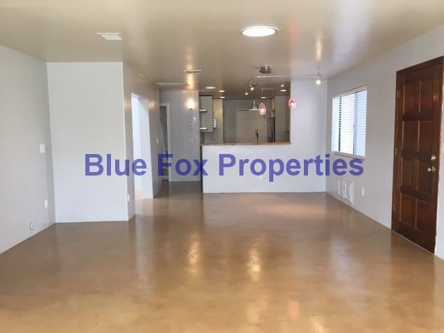 Building Photo - 3763 E Edison St
