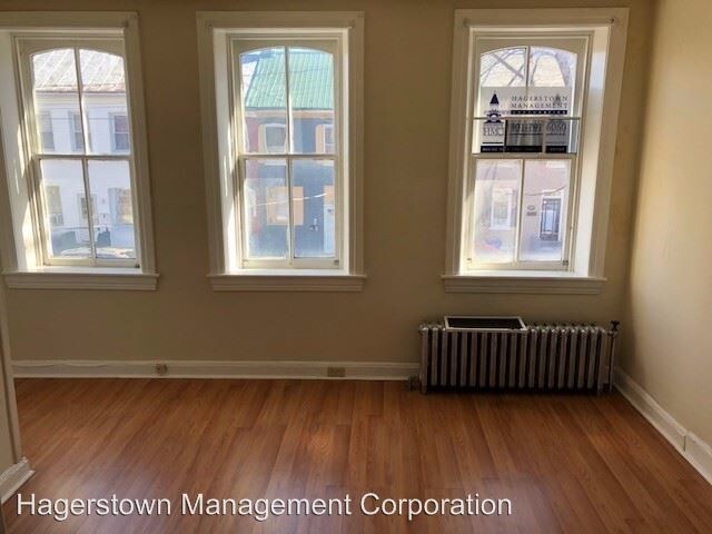Foto del edificio - 229 S Potomac St