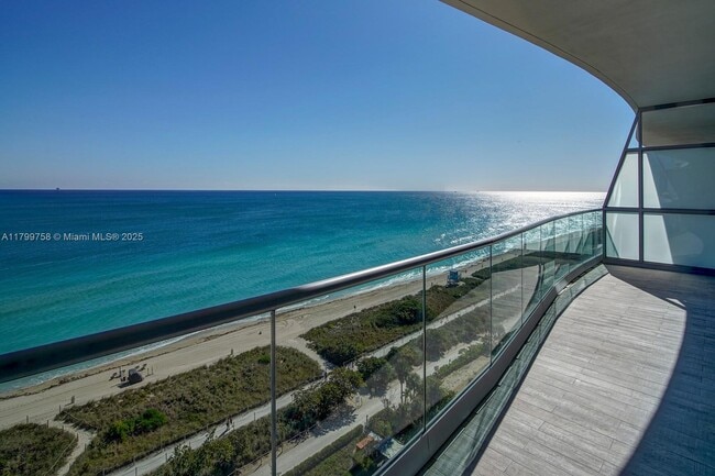 Building Photo - 9349 Collins Ave