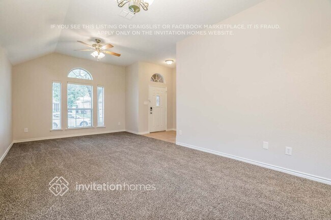 Foto del edificio - 3849 Cedar Falls Dr