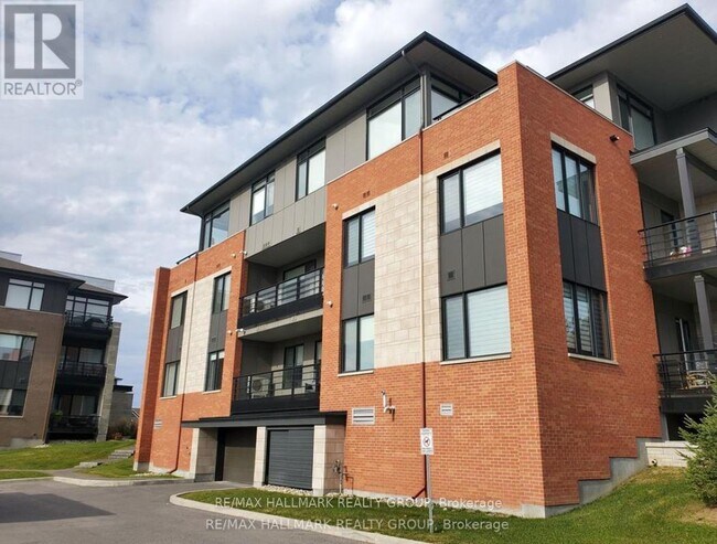 Photo du bâtiment - 180-180 Boundstone Way