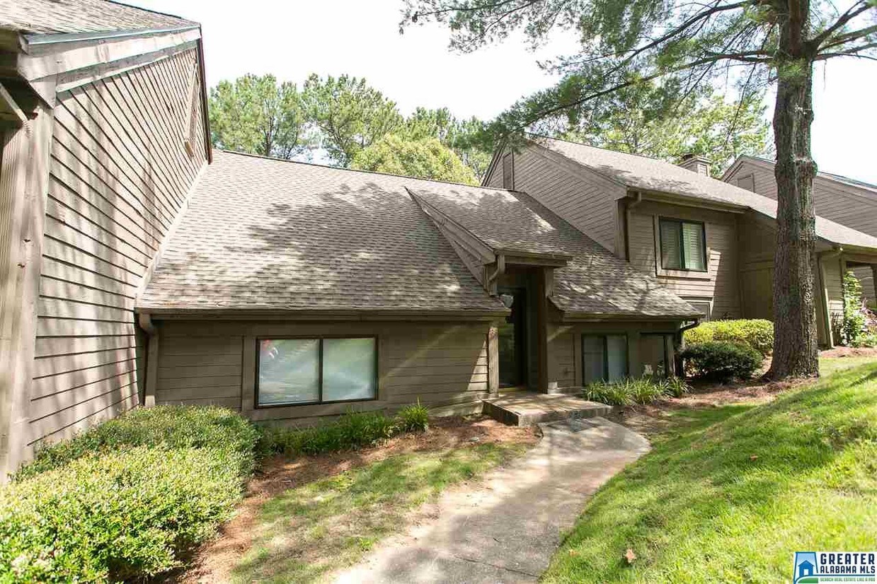 Primary Photo - 133 Cambrian Way