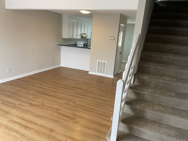 Building Photo - 3472 Jondon Ln