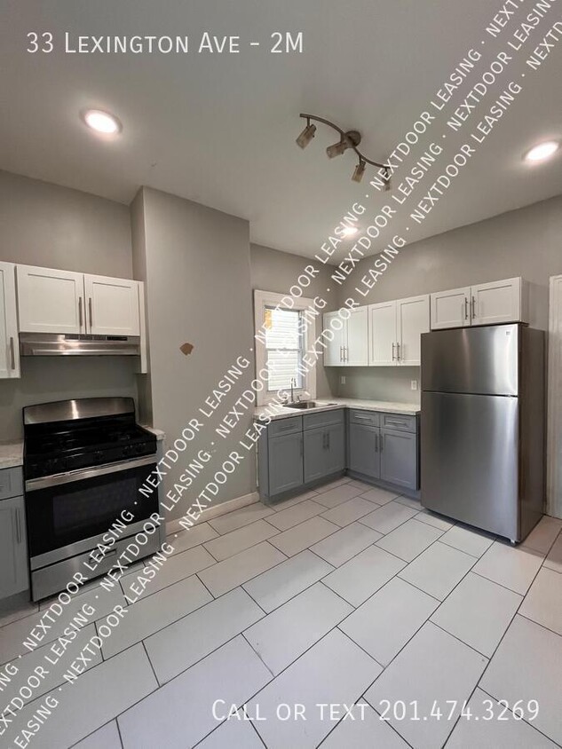 Photo - 33 Lexington Ave-2M