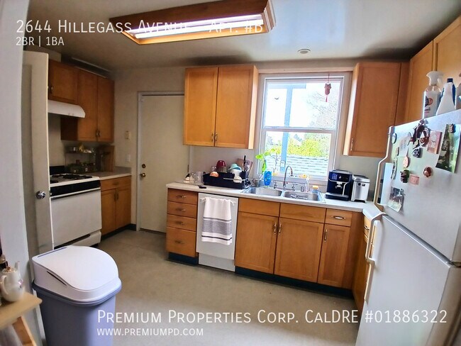 Foto del edificio - 2644 Hillegass Ave