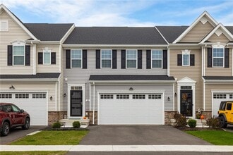 Building Photo - 23 Keuka Ln