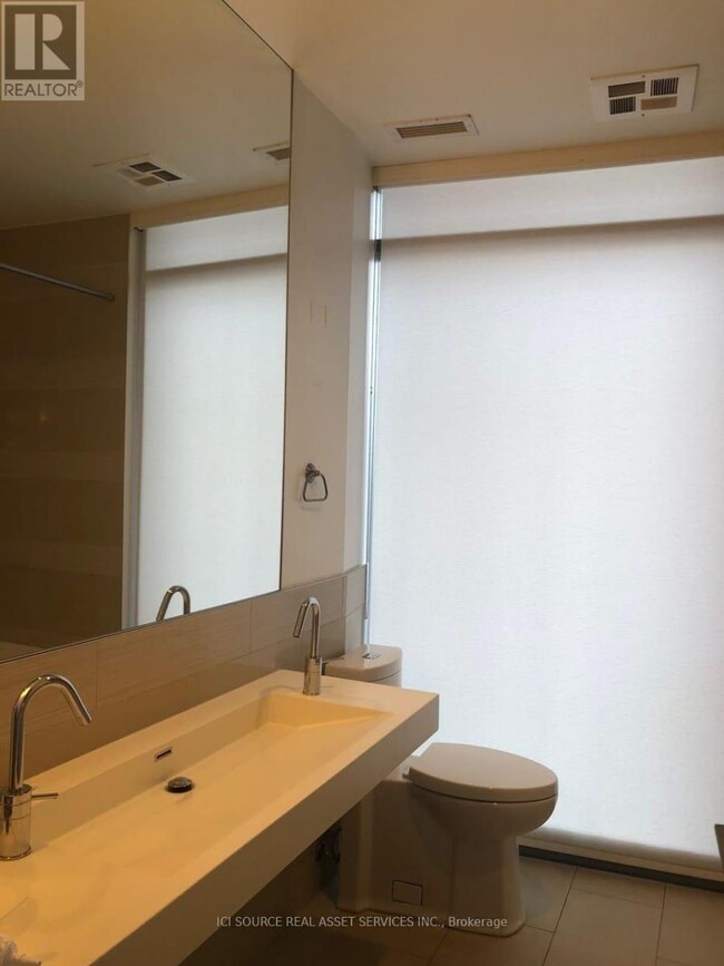 Building Photo - 70 Distillery Lane