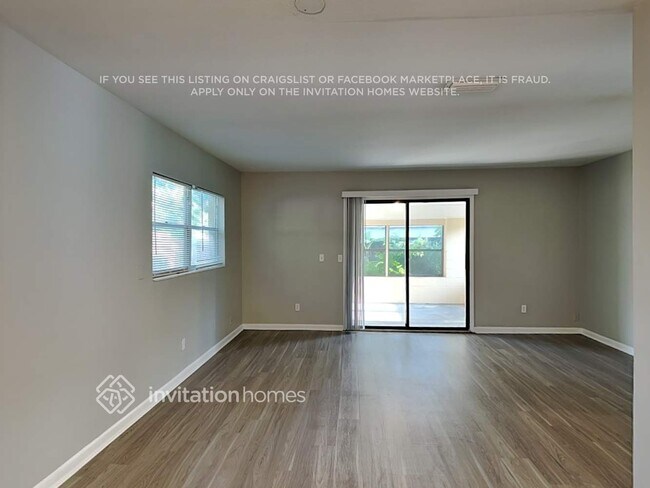 Foto del edificio - 1517 Bentin Dr N