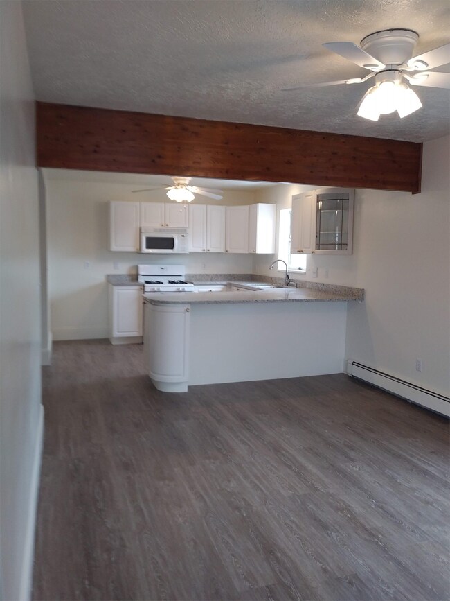 Foto del edificio - 446 W 1600 N