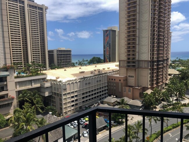 Building Photo - 1850 Ala Moana Blvd