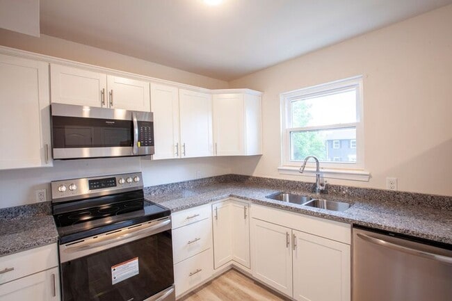 Photo - 1000 Monticello Rd Apartment