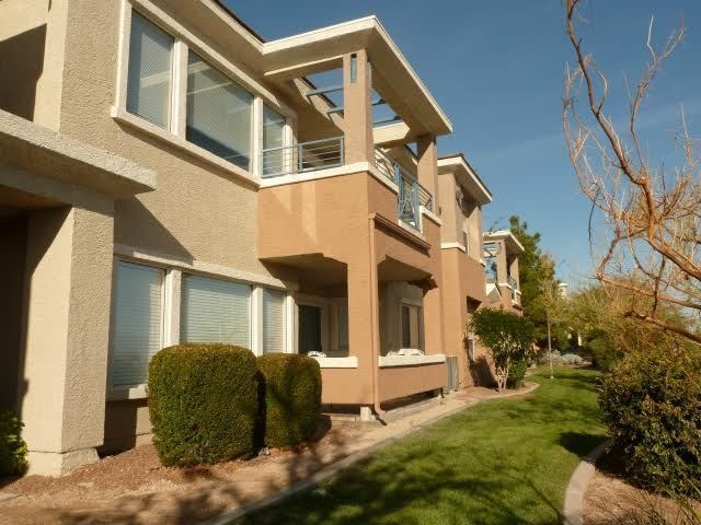 Foto del edificio - Gorgeous Summerlin 2 bedroom condo