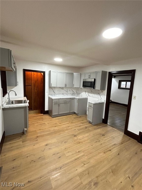 Foto del edificio - 194 E Baird Ave