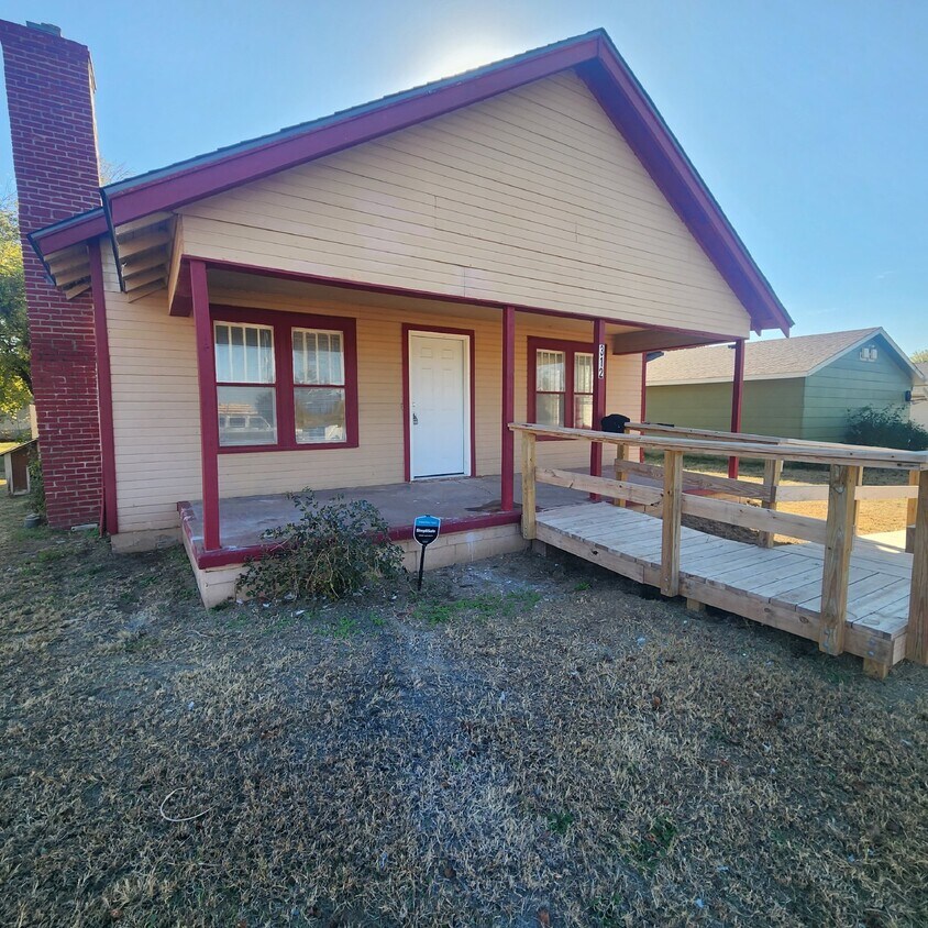 Primary Photo - 2b, 1b Rental Property in Oklahoma City!