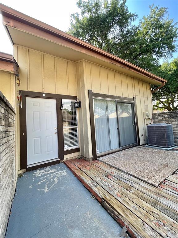 12625 Newbrook Dr, Houston, TX 77072 Condo for Rent in Houston, TX