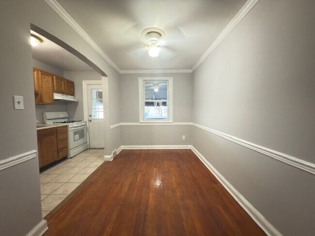 Foto del edificio - Two-Bedroom Home In Dundalk