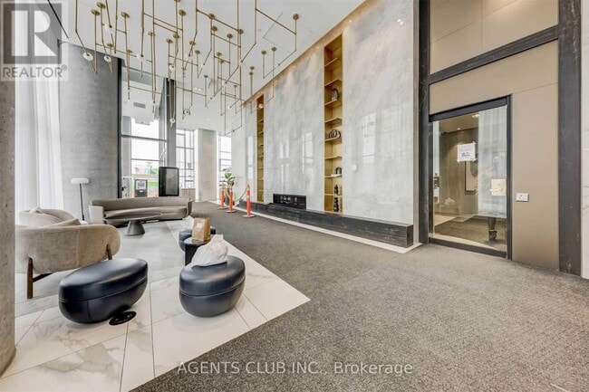 Building Photo - 5 Buttermill Ave.