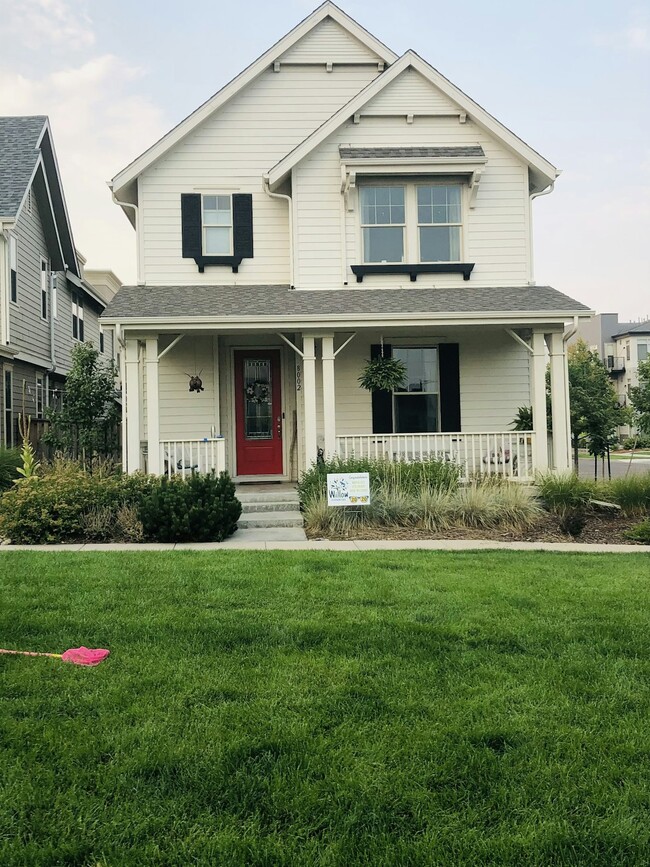 Building Photo - 8002 E 49th Pl