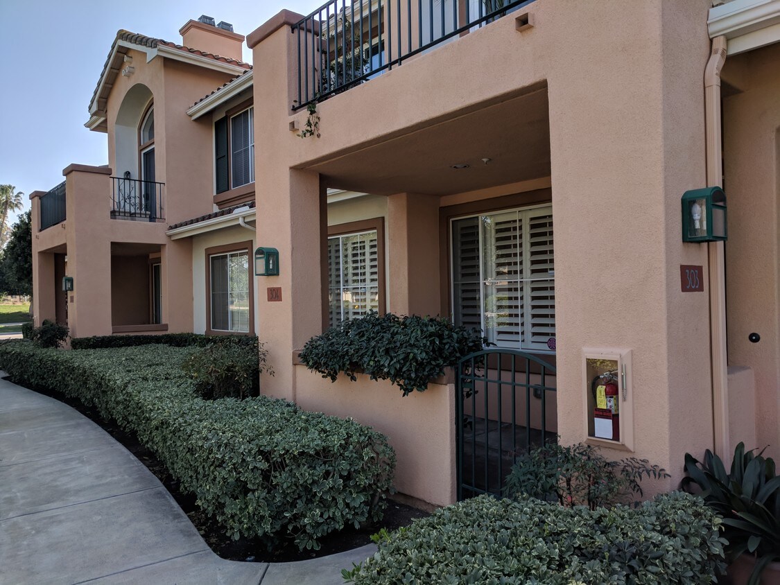 304 Tropea Aisle, Irvine, CA 92606 Condo for Rent in Irvine, CA