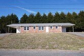 Foto principal - 151 Glen Oaks Rd