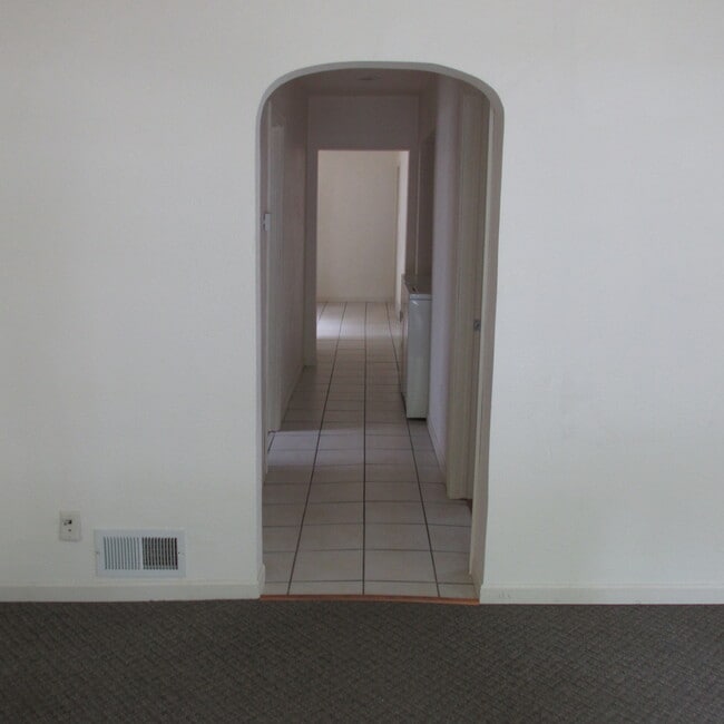 hallway to kitchen - 615 Hudson St