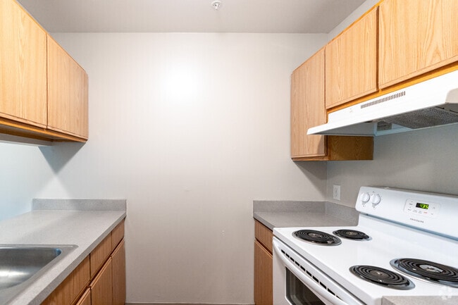 2BR,2BA -880SF - Carolina Spring Senior Apartments