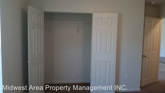 Foto del edificio - 21012 Homer St