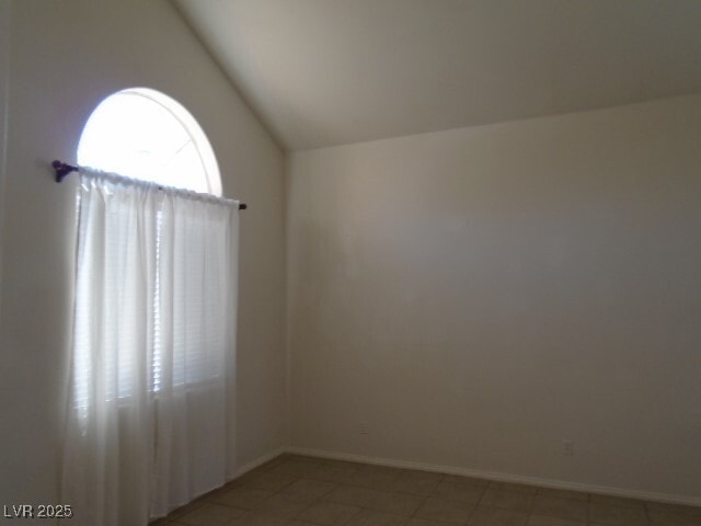 Building Photo - 2400 Indian Pony Ct