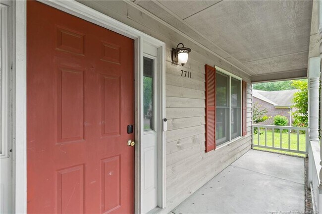 Building Photo - 7711 Guinevere Ct