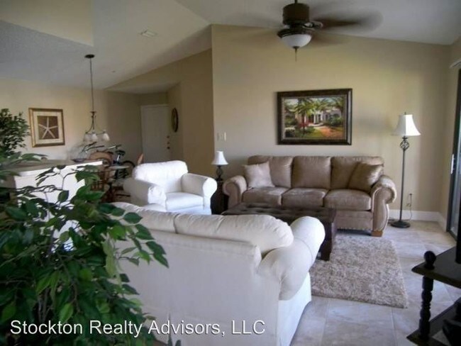 Building Photo - 3 br, 2 bath House - 4029 Crockers Lake Blvd