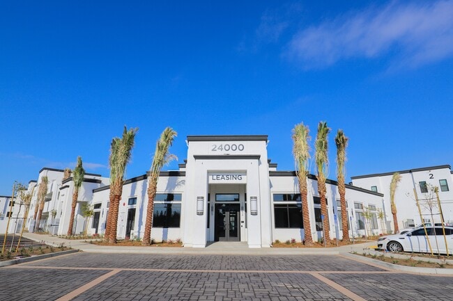 Building Photo - The Standard Redlands